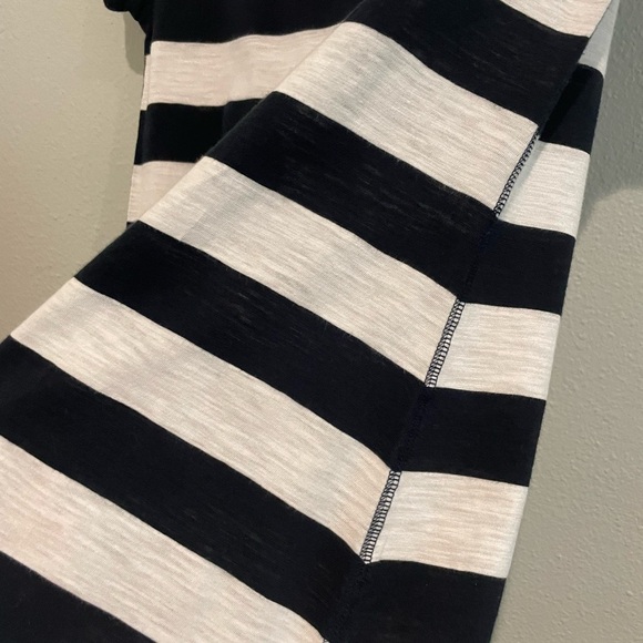 Banana Republic NWT Navy & White Stripe Tee Shirt Dress. Size XS - Picture 3 of 7